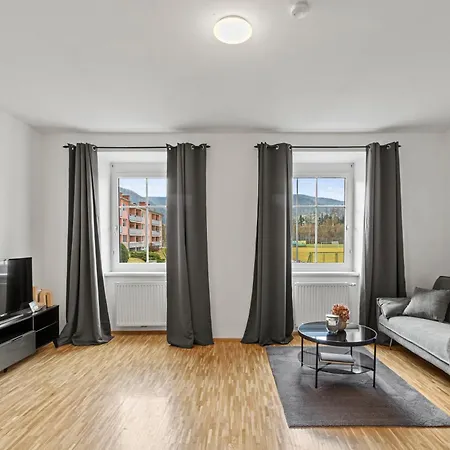 Farawayhomes Krieglach #3 *