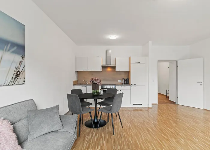 Farawayhomes Krieglach #3 شقة *